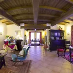 Hotel Agriturismo Casella *
