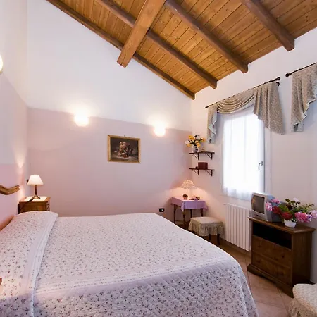 Bauernhof Agriturismo Casella Ferrara