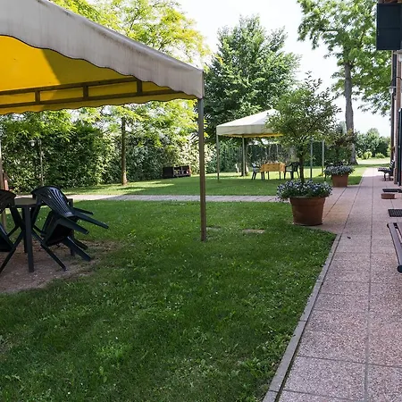 호텔 Agriturismo Casella *